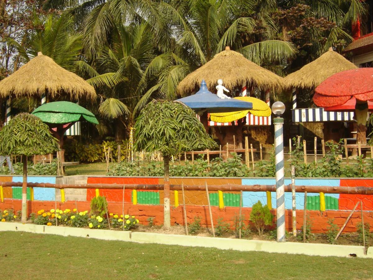 כלכותה Palm Village Resort מראה חיצוני תמונה